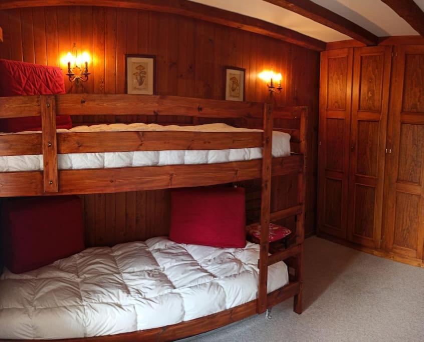 Cozy Apartment In The Heart Of The Alps Chateau-d'Oex Buitenkant foto