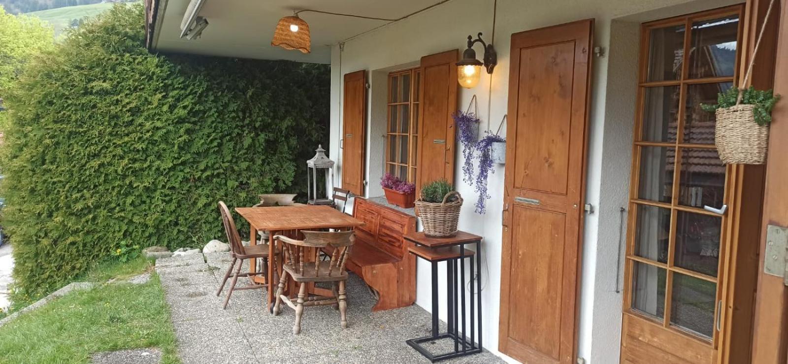 Cozy Apartment In The Heart Of The Alps Chateau-d'Oex Buitenkant foto