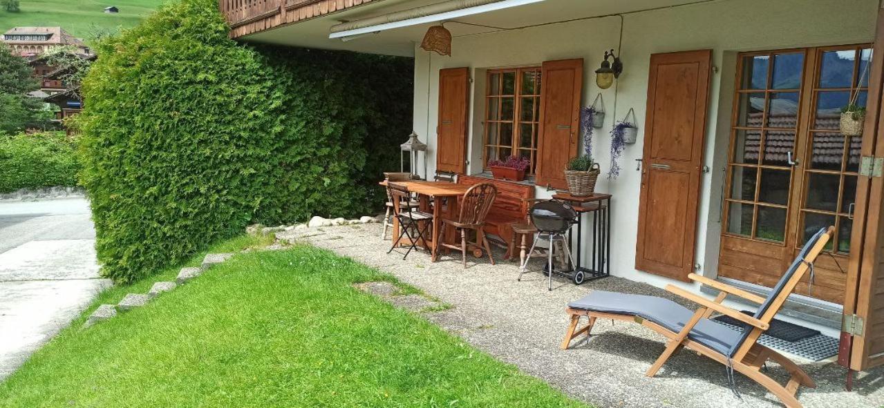 Cozy Apartment In The Heart Of The Alps Chateau-d'Oex Buitenkant foto
